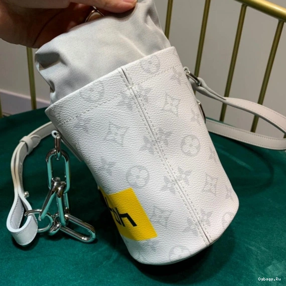 NANO BAG VUITTON LOUIS CHALK 0214